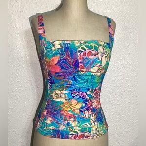 Johnny was women’s Floral Multicolor Women's Top size small